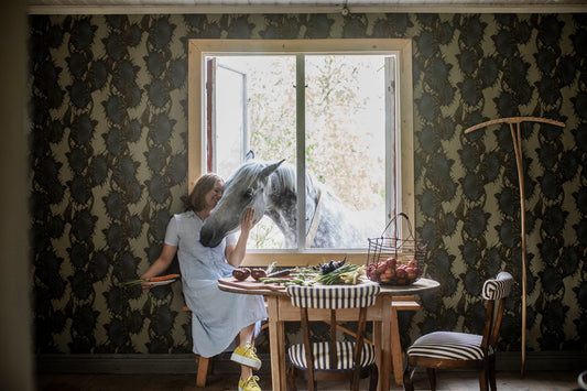 Vera Wallpaper by Studio Lisa Bengtsson in Original