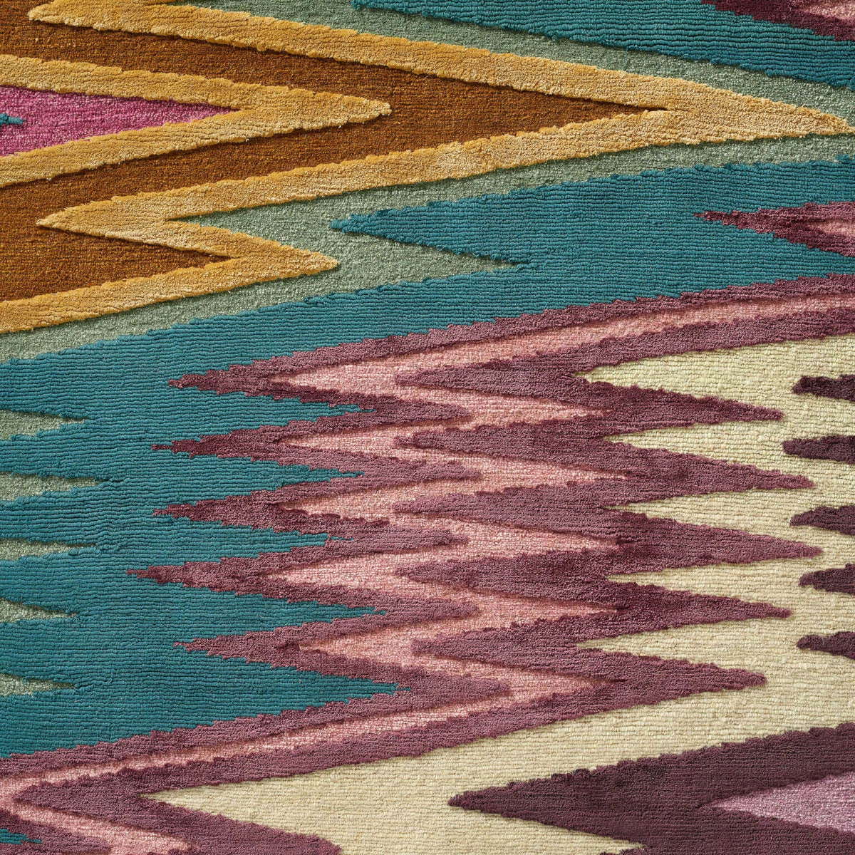 Zhong Rug by Pierre Frey in Multicolore (FT154001)
