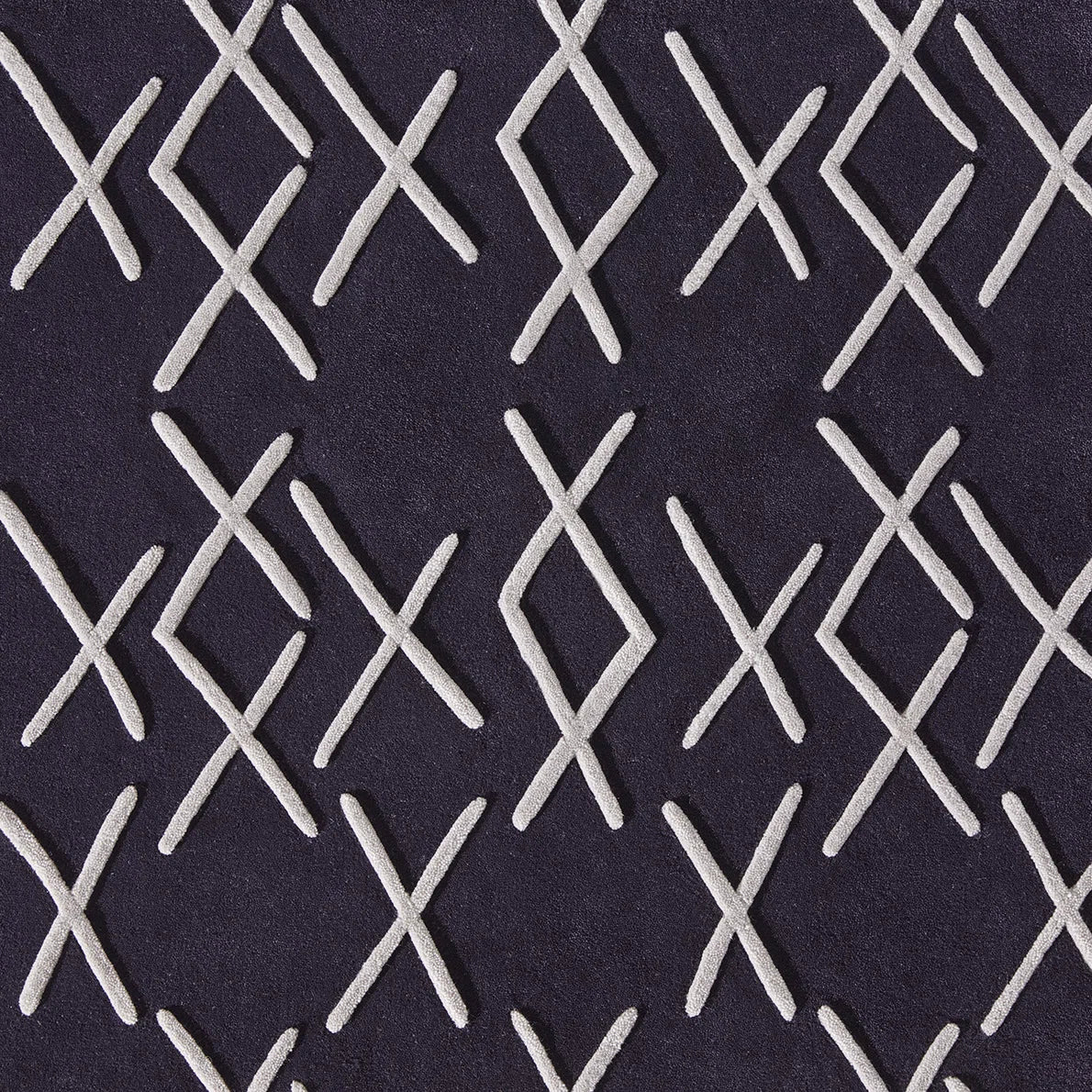 Zulu Rug by Le Manach in Noir (LT110001)
